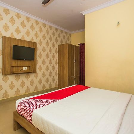 Hotel Venkat Presidency 班加罗尔 外观 照片