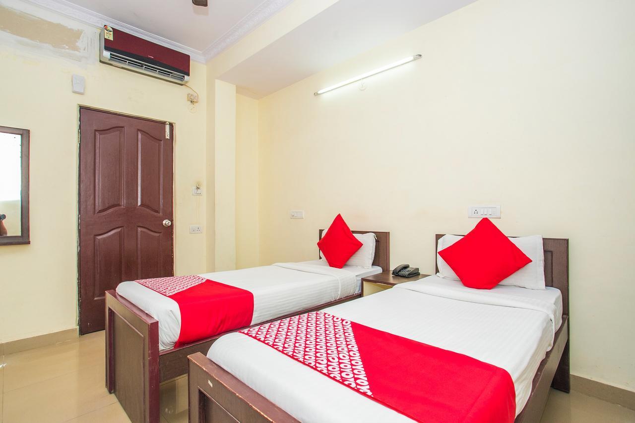 Hotel Venkat Presidency 班加罗尔 外观 照片