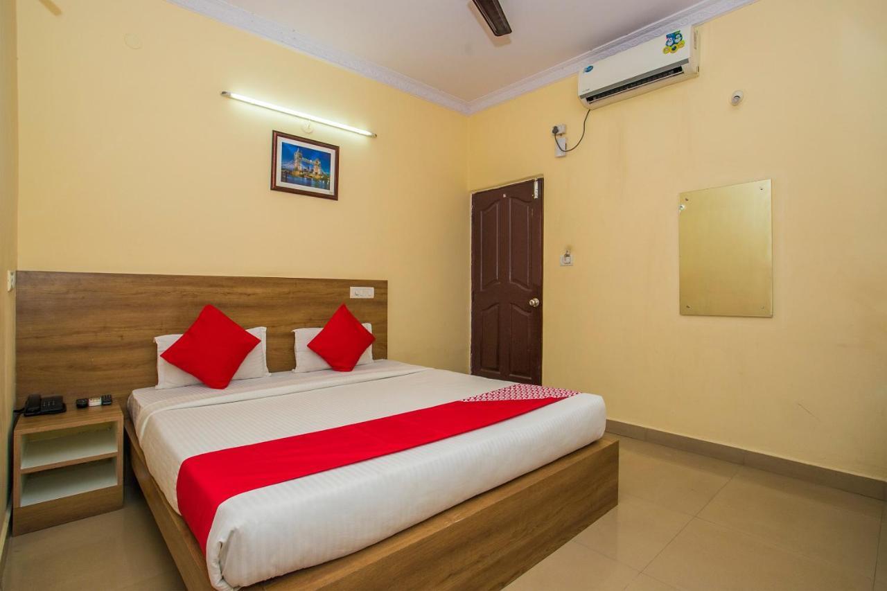 Hotel Venkat Presidency 班加罗尔 外观 照片